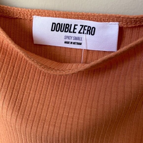 𝅺nwt Ribbed Bodysuit - Small - Picture 8 of 12